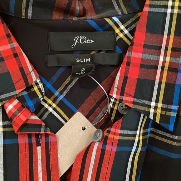 Button down - Picture 2 of 3